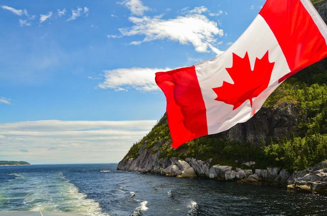 Navigating Canadian Customs and Tipping