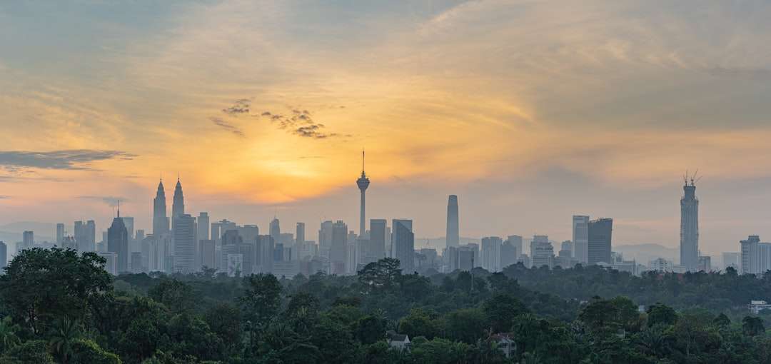 Connecting with Expats in Malaysia