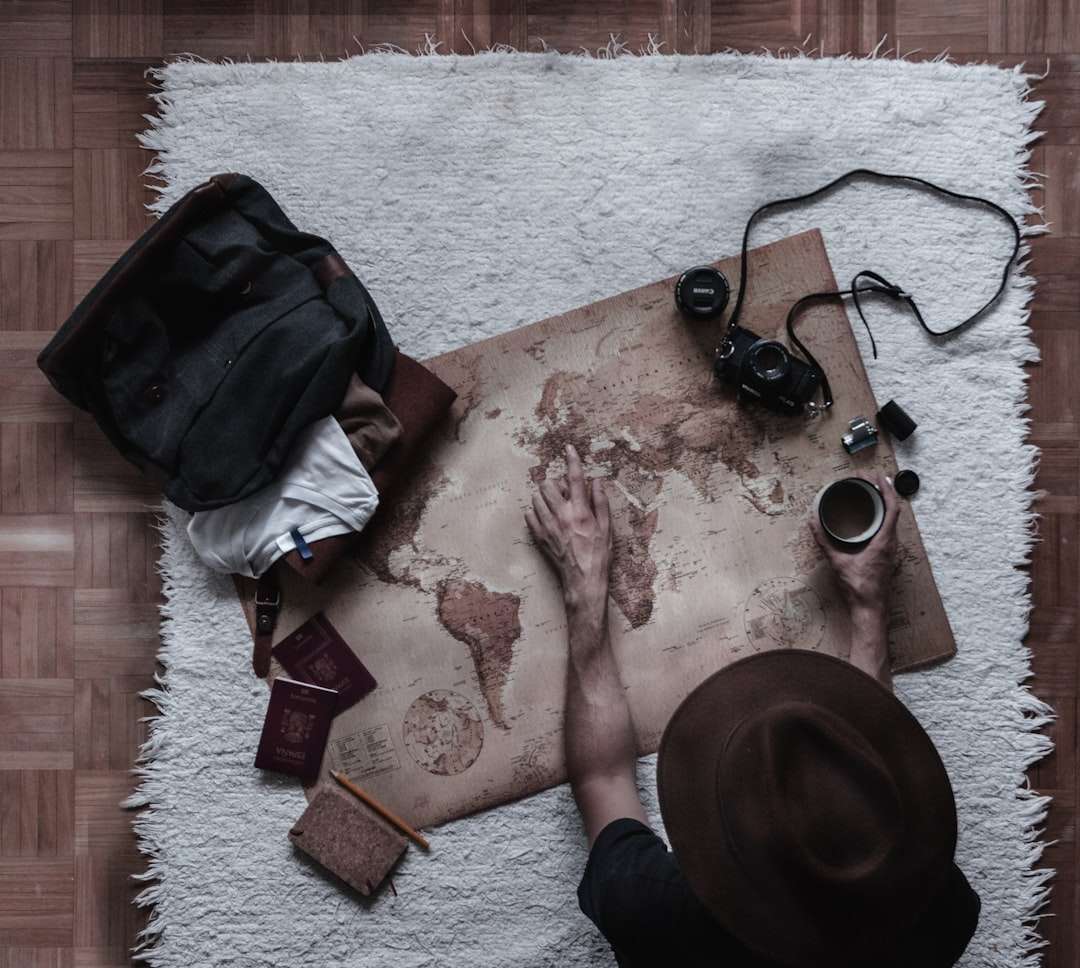 The Thrills and Spills of Spontaneous Travel: A Balancing Act